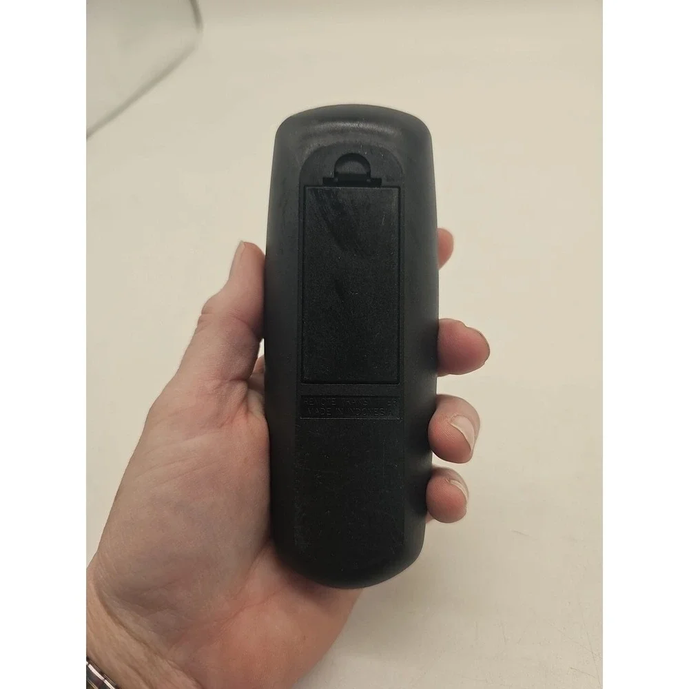 RCA RCU703SP 3 Device Universal Remote Control R3131 - Picture 2 of 3